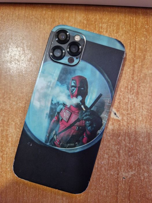 Продам айфон 12 Про