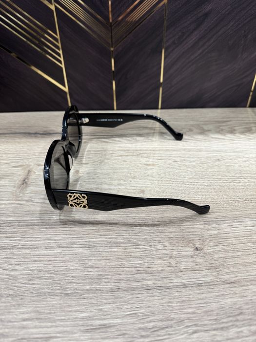 Солнцезащитные очки Loewe