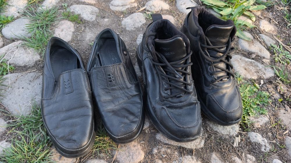 Отдам обувь на мальчика !