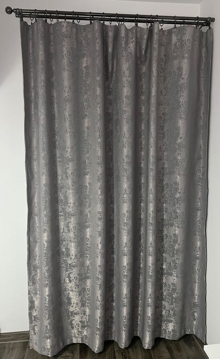 Vând perdele și draperii de soare stare foarte, foarte buna