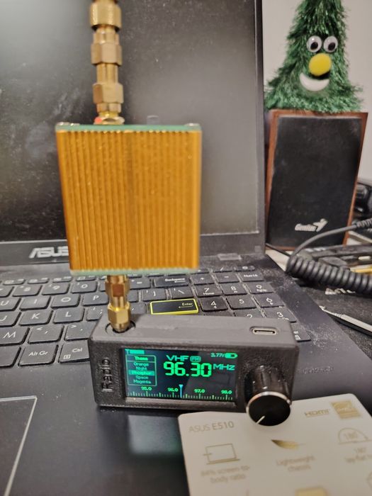 Amplificator RF  0,1MHz-6GHz , full band low noise