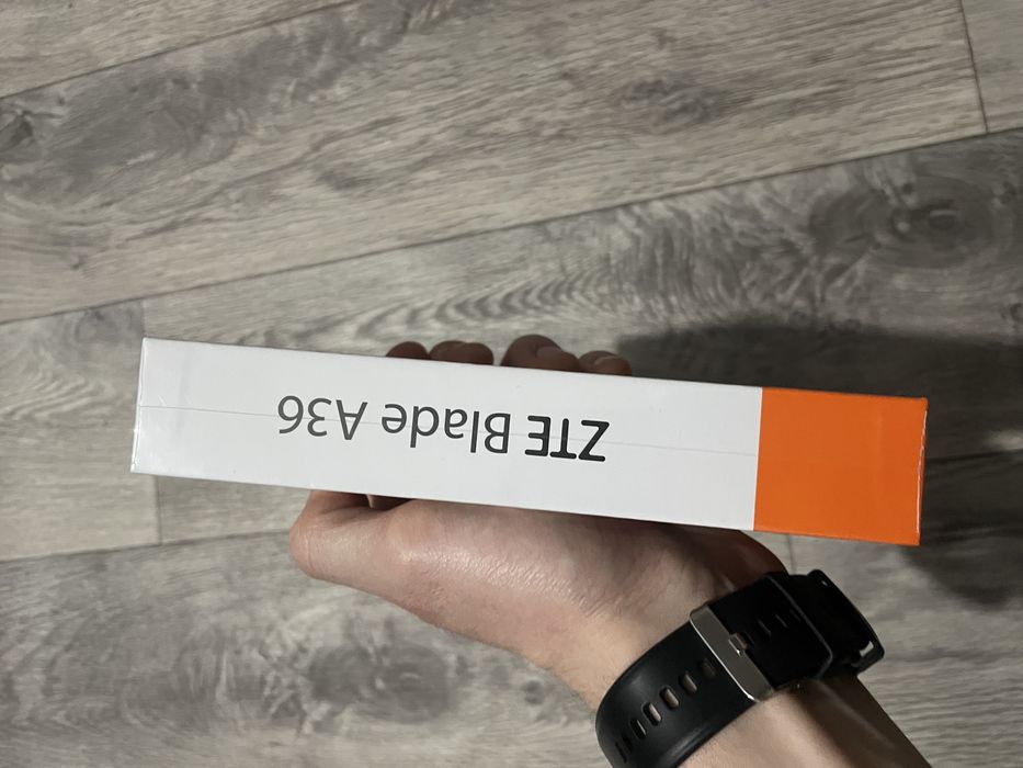 Продам новый телефон