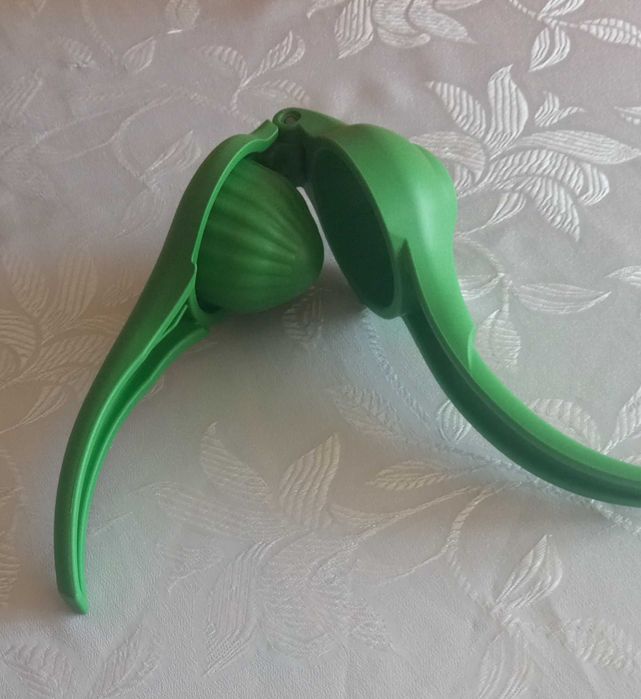 Разпродажба на прибори Таперуер