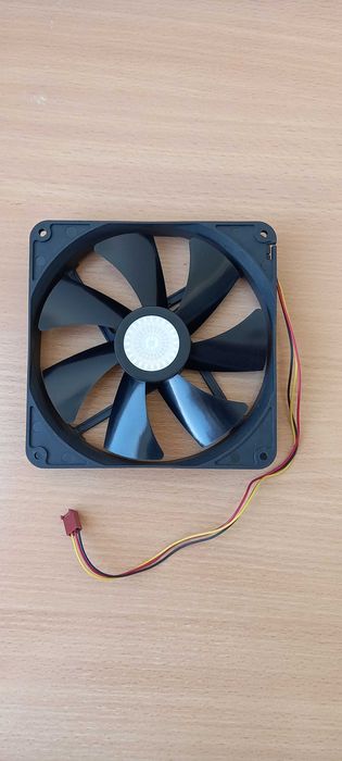 Продам вентиляторы для блока