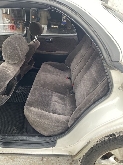 Тайота виндом на уверенном ходу