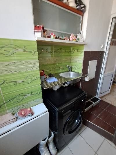 Дава се под наем Едностаен апартамент в София, Борово - 22 кв.м за 248.88 € - Снимка #3