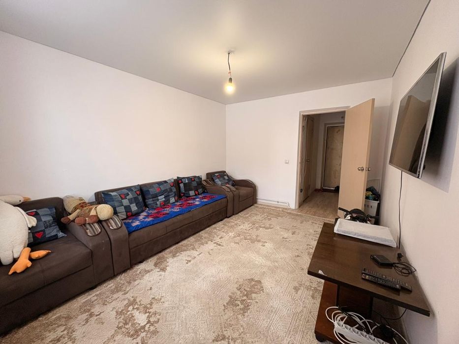 Продам 2х.эт. дом, 2005 года