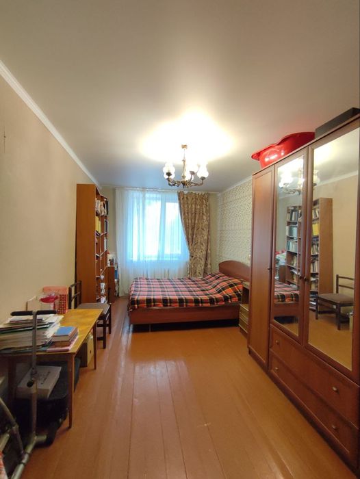 Продам 3х ком. Ка. Жукова 2