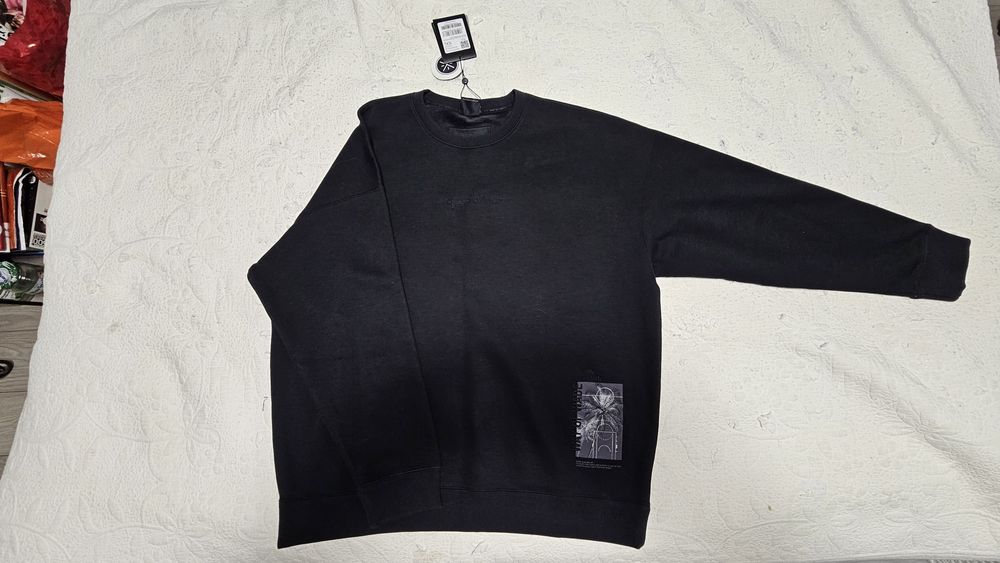 Продам НОВУЮ толстовку LI-NING