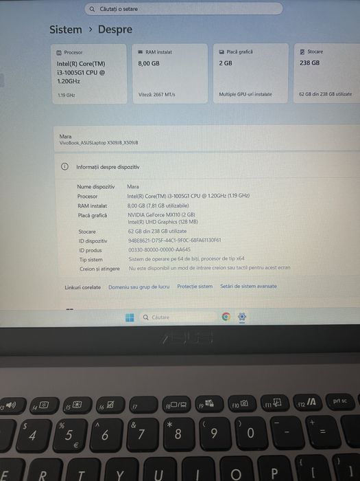 Vand laptop Asus