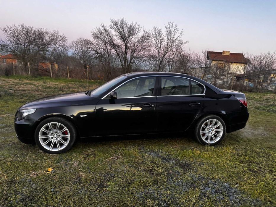 Продавам BMW 520i