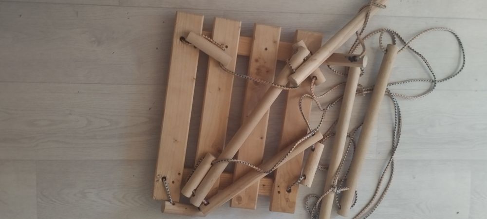 Продам качелю для детей