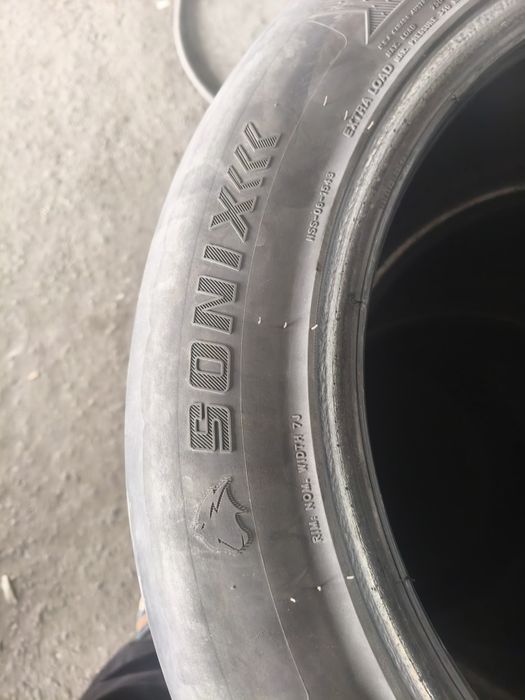 Шины летние 215/55/17