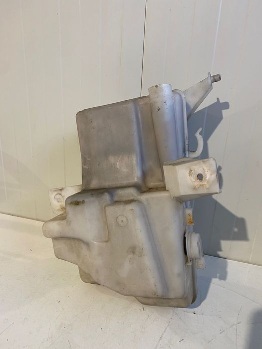 Vas spalator parbriz Volvo V40 V40CC 31276094 31276095 31391616 31276096