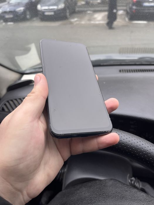 Honor 9X pentru piese sau se poate folosi si asa