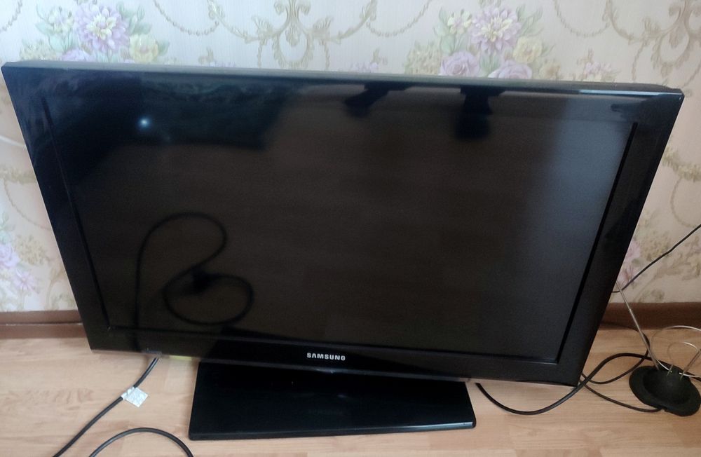 Телевизор Самсунг