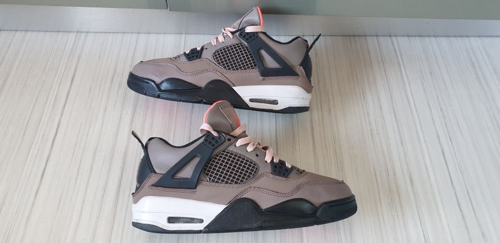Nike Air Jordan 4 Retro / 41/26 см. UK 7 US 8 ОРИГИНАЛ! Мъжки Кецове