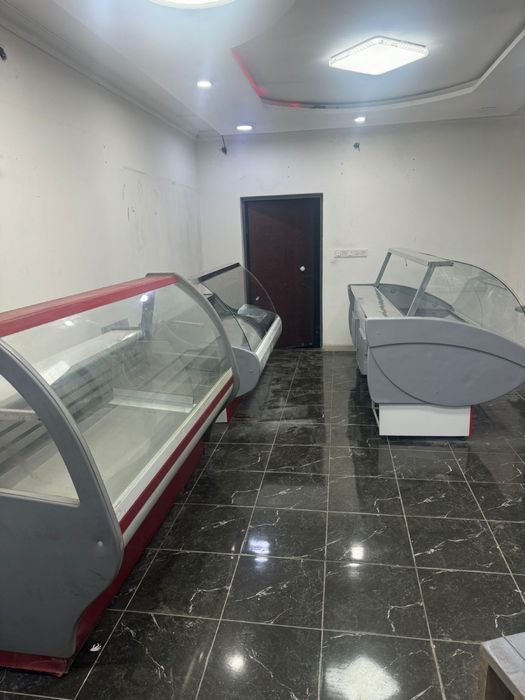 Витринные холодильники