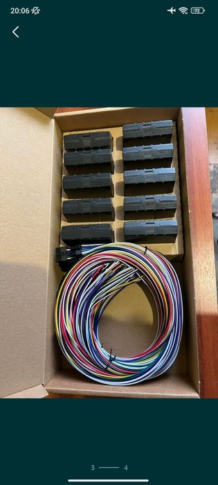 GPS трекер Teltonika FMB 130