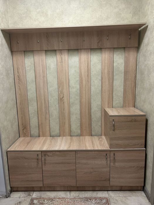 Шкаф для прихожей