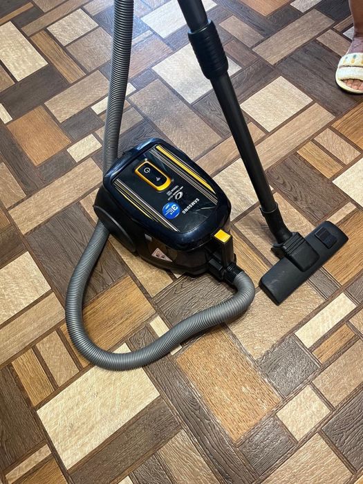 Продам пылесос Samsung