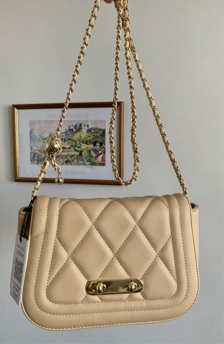 Нова дамска чанта. Нова дамска раница Mexx