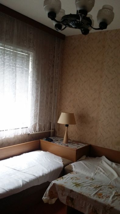 Дава се под наем Тристаен апартамент в Пловдив, Изгрев - 72 кв.м за 204 € - Снимка #10