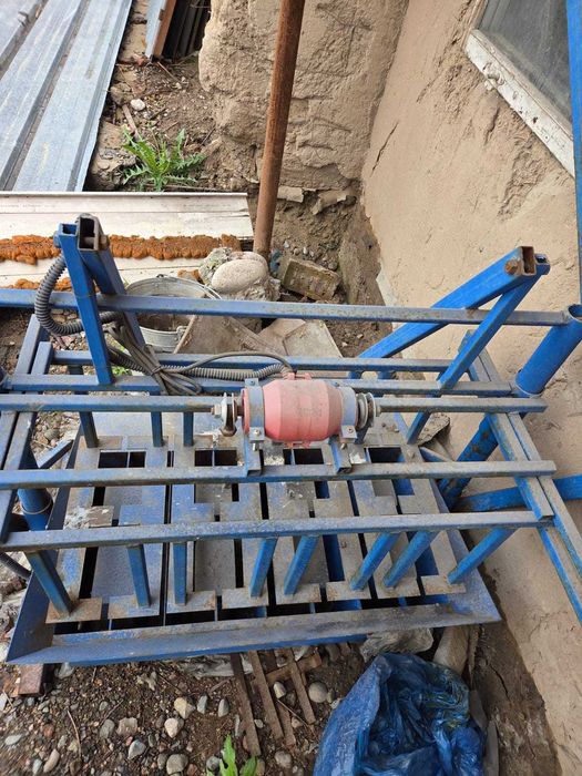 продам станок для изготовления пескоблока