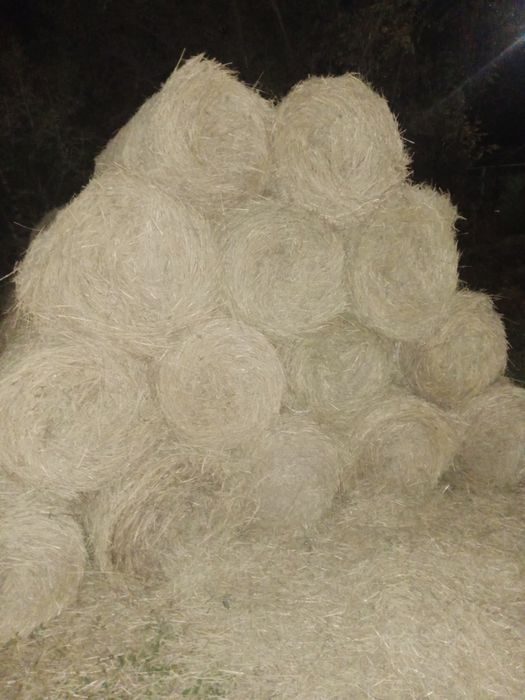 Продам мини катушки сена
