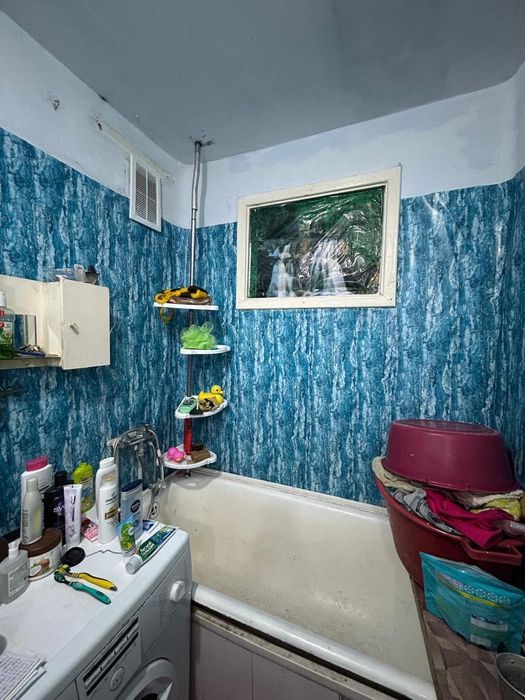 Продаётся 1,5- Ка по ул. Крылова