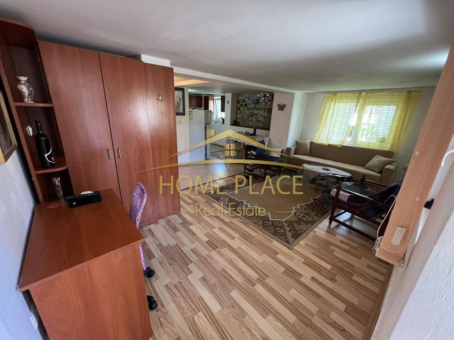 Дава се под наем Тристаен апартамент в Варна, м-т Траката - 75 кв.м за 298.86 € - Снимка #3