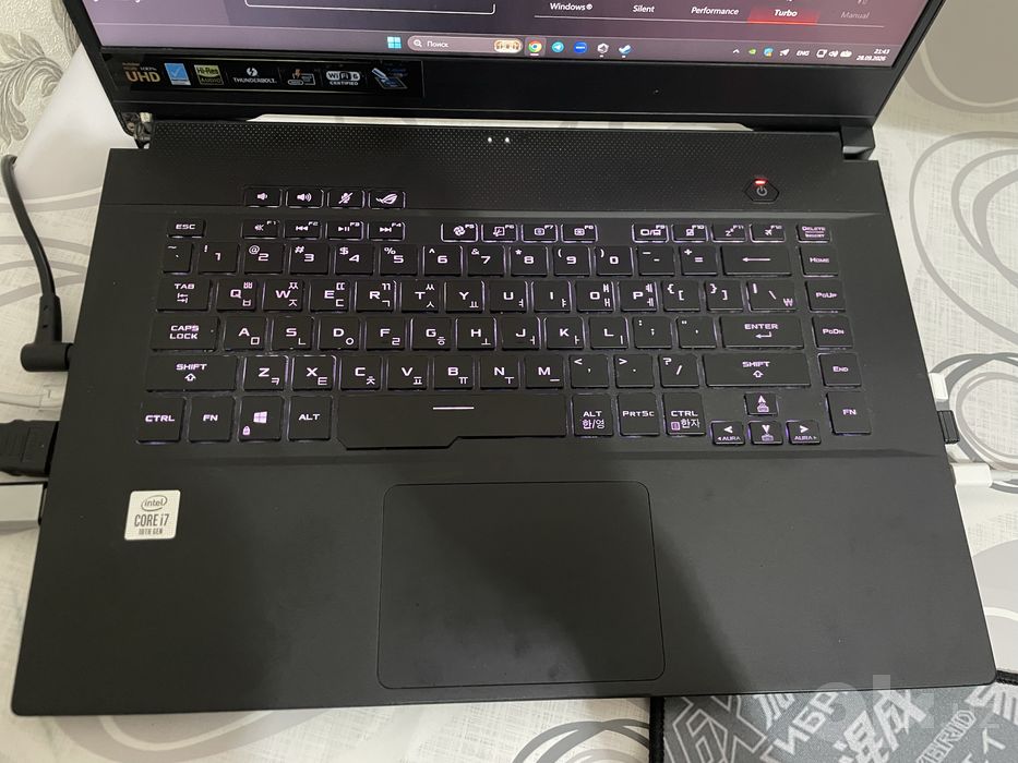 Asus zephyrus m15 i7 10th gen, rtx 2060 обмен