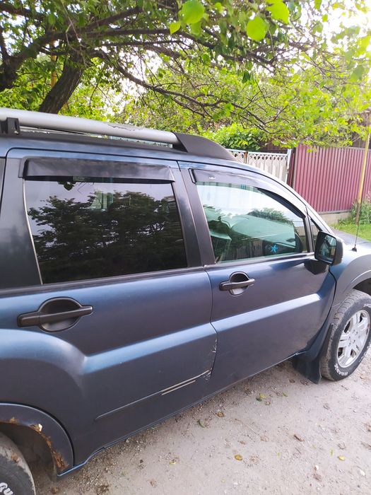 Продам Митсубиси эндевор 2005г