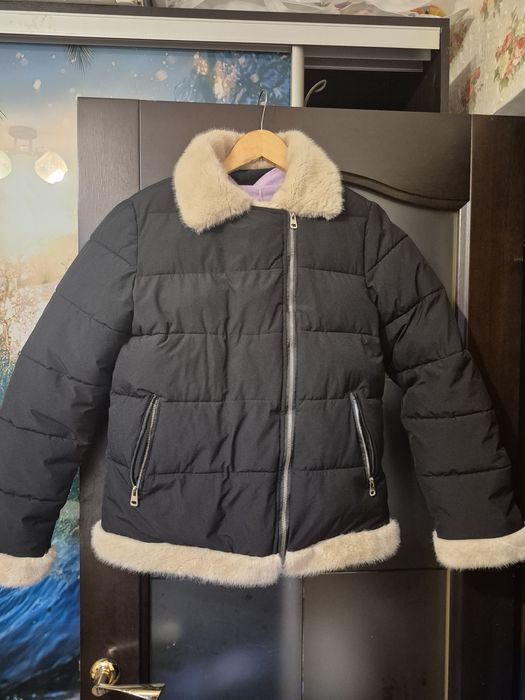 Продам демисезонную куртку