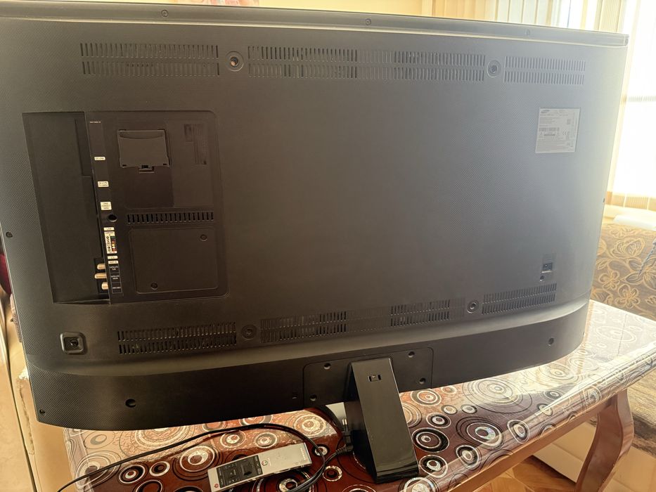 Телевизор Самсунг