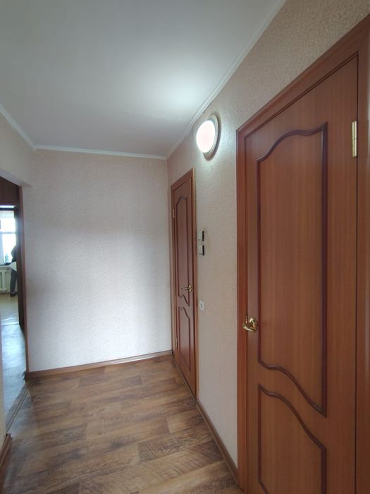 Продам 2 ком квартиру район 17 школы