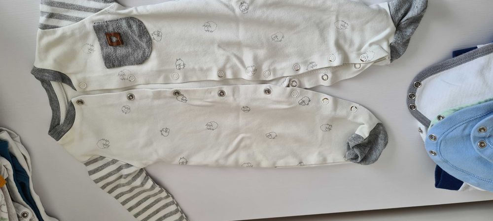 Дрешки за момче 0-3 месеца