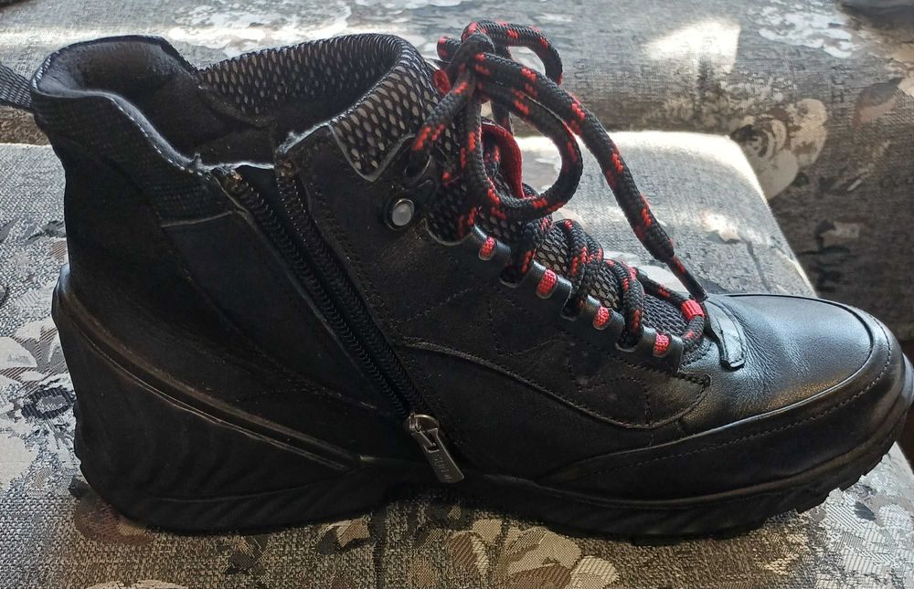 Дамски зимни обувки, номер 39