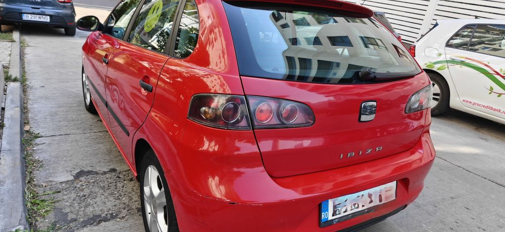 Seat Ibiza 2007 benzină, 1.700 € — imagine 2