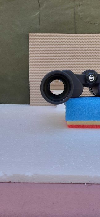 Binoclu Bushnell 10x42 WP