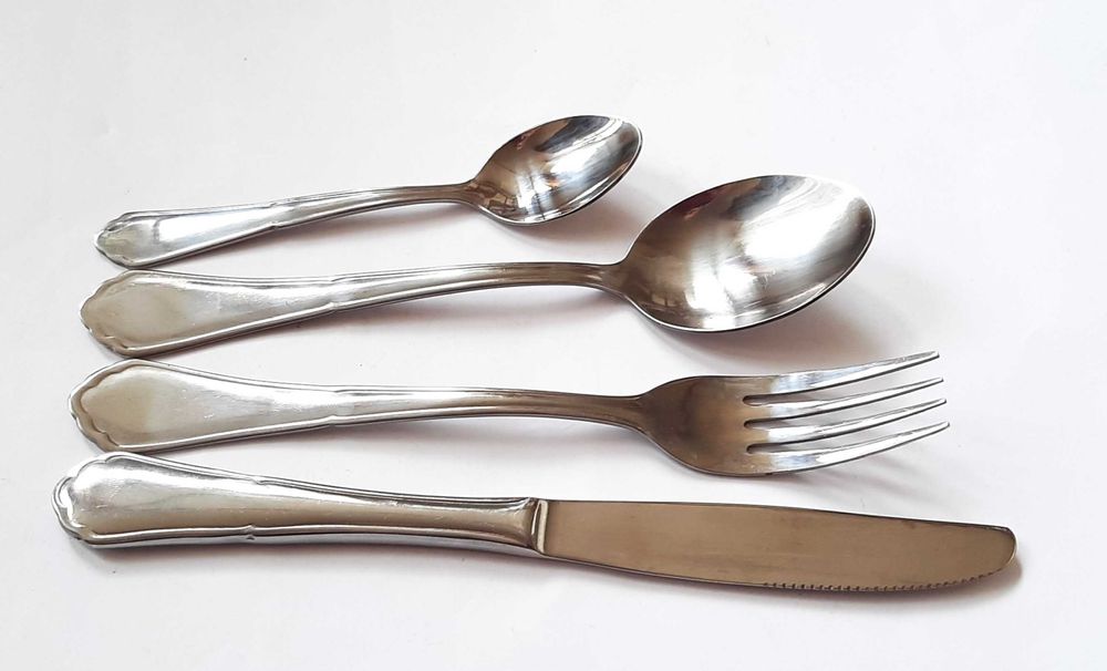 ESMEYER - НОВИ немски прибори за хранене сервиз за 6 човека нож ножове