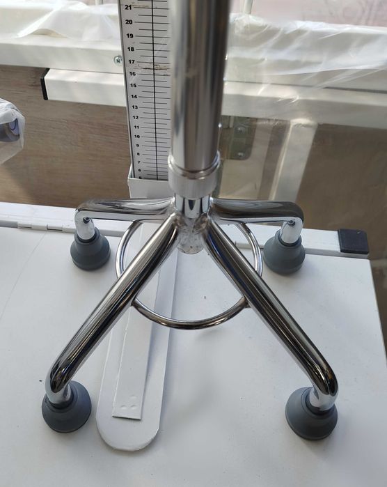 Доставка. Трость с 4 ножками, четырёхопорная