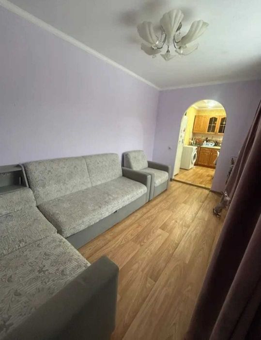 Продается 2 ком квартира район Уют