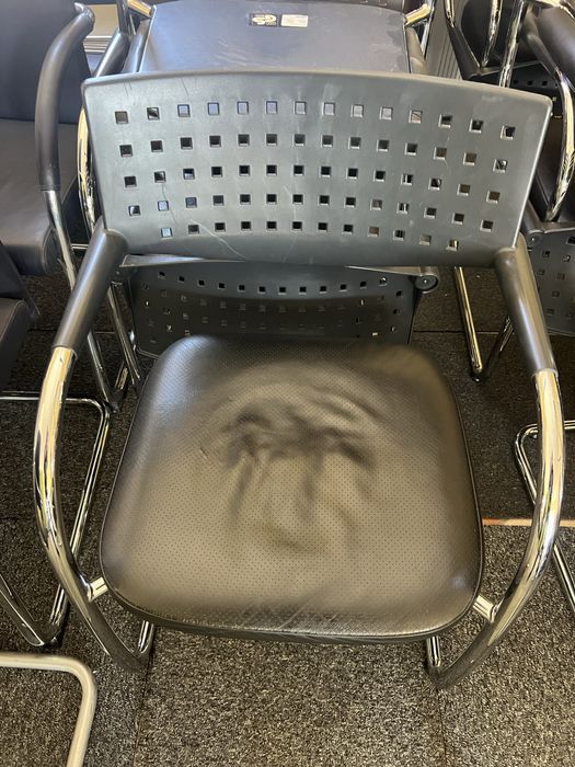 Scaune ptr vizitatori