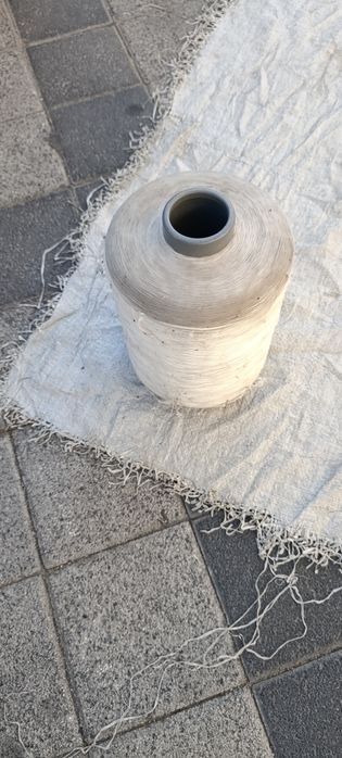 Нитка для шитья .