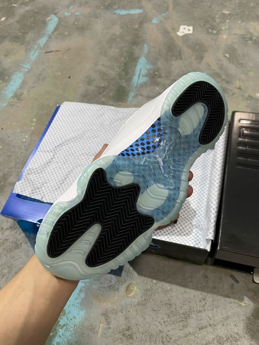 Air Jordan 11 Retro “Legend Blue”