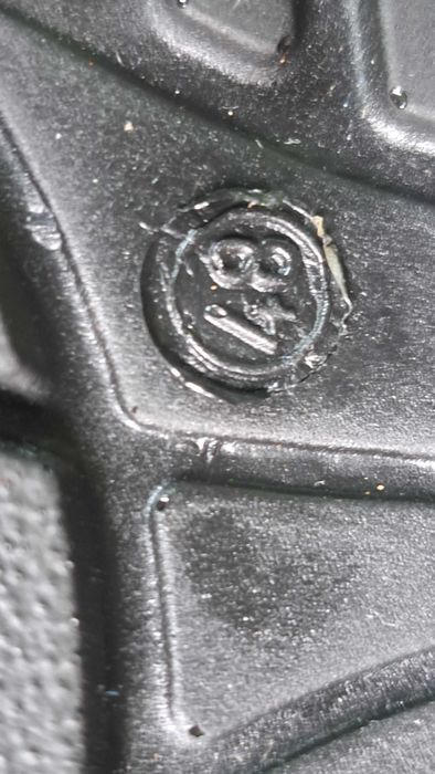 Работни с бомбе,кожени,нови-различни чифтове,размери от 38 до 48 номер