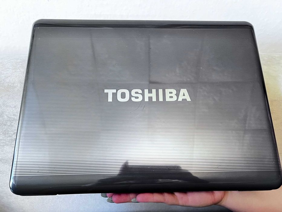 Ноутбук Toshiba SATELLITE
