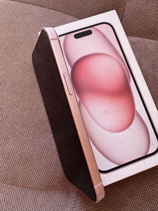 iPhone 15 128gb  розов