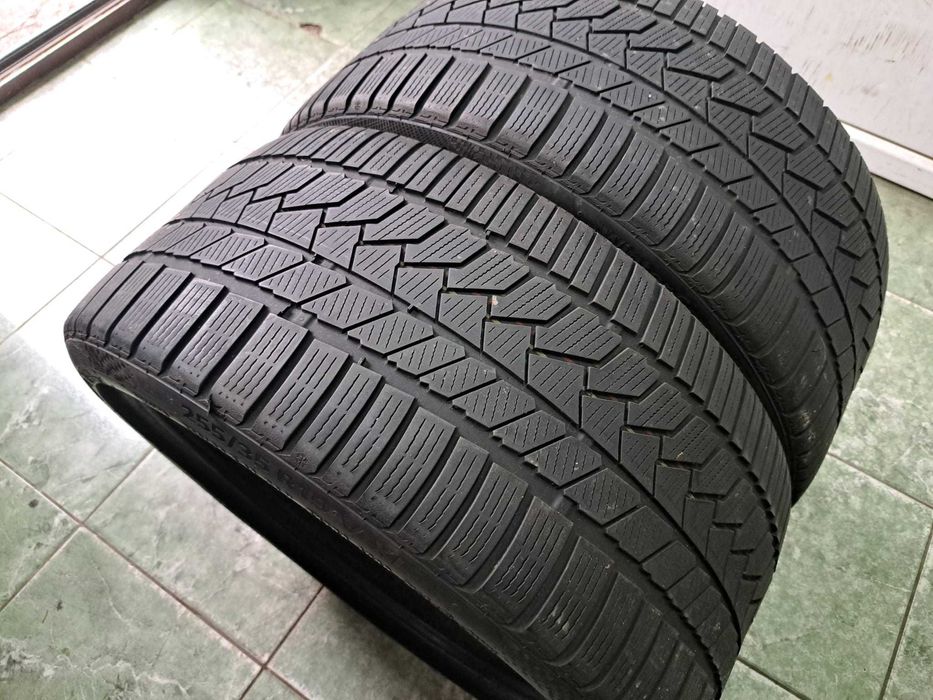 4 anvelope 235/35 R20 Continental